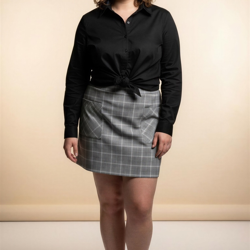 Gray‎ Pin Stripe Check Front Pocket Skirt - 22/24W